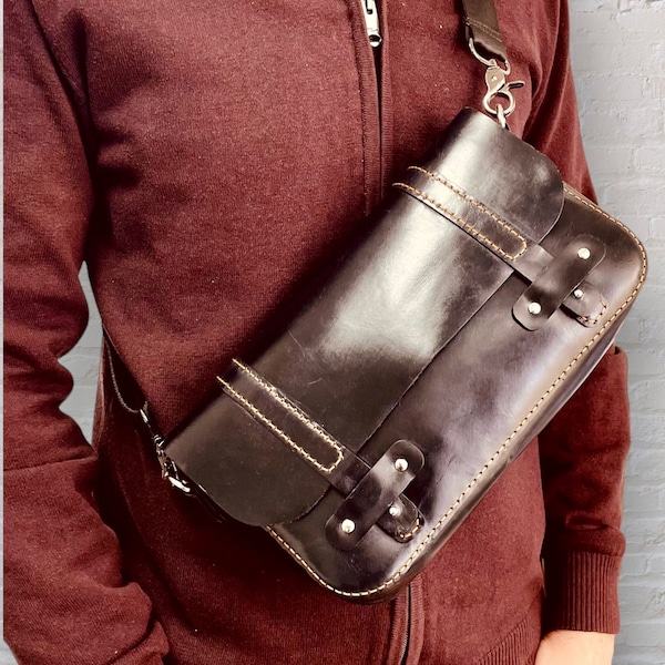 PDF Men's Bag Template - Men's Bag Pattern - Leather Bag Pattern - Leather Messenger Bag Pattern - crossbody bag pattern