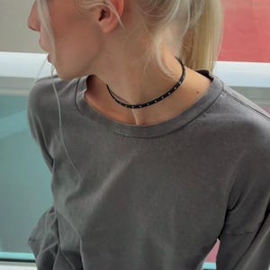 Skórzana bransoletka warstwowa, choker punkowy ze stali chirurgicznej zdjęcie 9