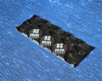 Adaptapods rounds: round 32mm to square 32mm adapter movement tray for miniature games / wargaming / rank & flank