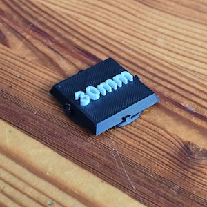 Adaptapods square to round: 30mm square to 32mm round base adapter for miniature games / wargaming / rank & flank
