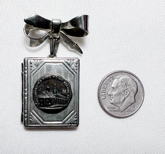 Rare Keepsake Engraved Silver Tone Souvenir Photo… - image 5
