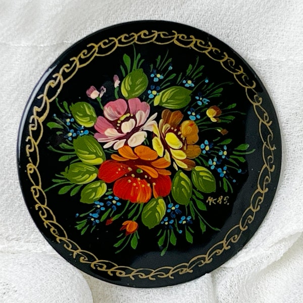 Russian Folk Art Brooch, Hand Painted Floral Bouquet. Lacquer Finish. Signed. Dated. 1980s Vintage.