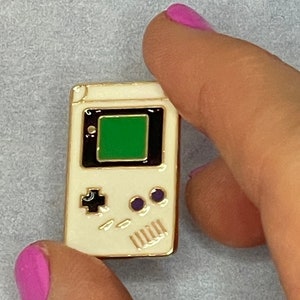 80s 90s child vintage throw back retro lapel pin enamel badge gameboy game boy computer toy backing card stocking filler present gift 40th