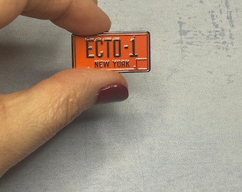 Ecto-1 License Plate Pin: Ghostbusters Movie Enamel Badge