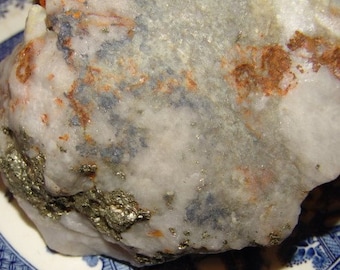 6LB Extremely Rare blue gold quartz ore!! beautiful surface 22k gold! blue tellurides! Best prices!