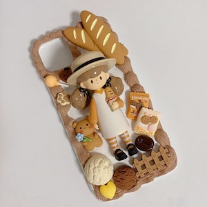 Custodia per telefono Bread Girl and Snacks Decoden, custodia per cioccolato e gelato, custodia per telefono color crema finta fatta a mano per Samsung, Apple, Android