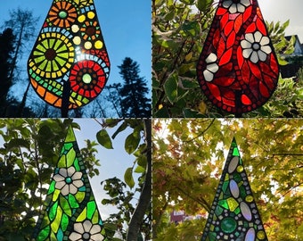 Arinna Mosaik Glas Regentropfen Gartenstecker Sonnenfänger suncatcher Blumenstecker Gartendeko Gartenstele Mosaikkunst Glaskunst individuell