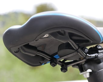 AirTag bicycle mount saddle | easy installation | Apple AirTag Bicycle mount | Air Tag hiding place | minimalist | Bike mount