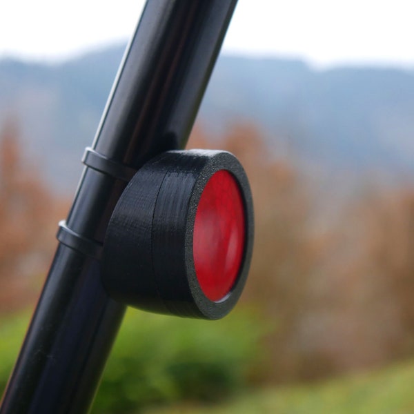 AirTag bike mount and reflector | Apple AirTag Bicycle mount & reflector | Air Tag Hideout | minimalist | Bike mount