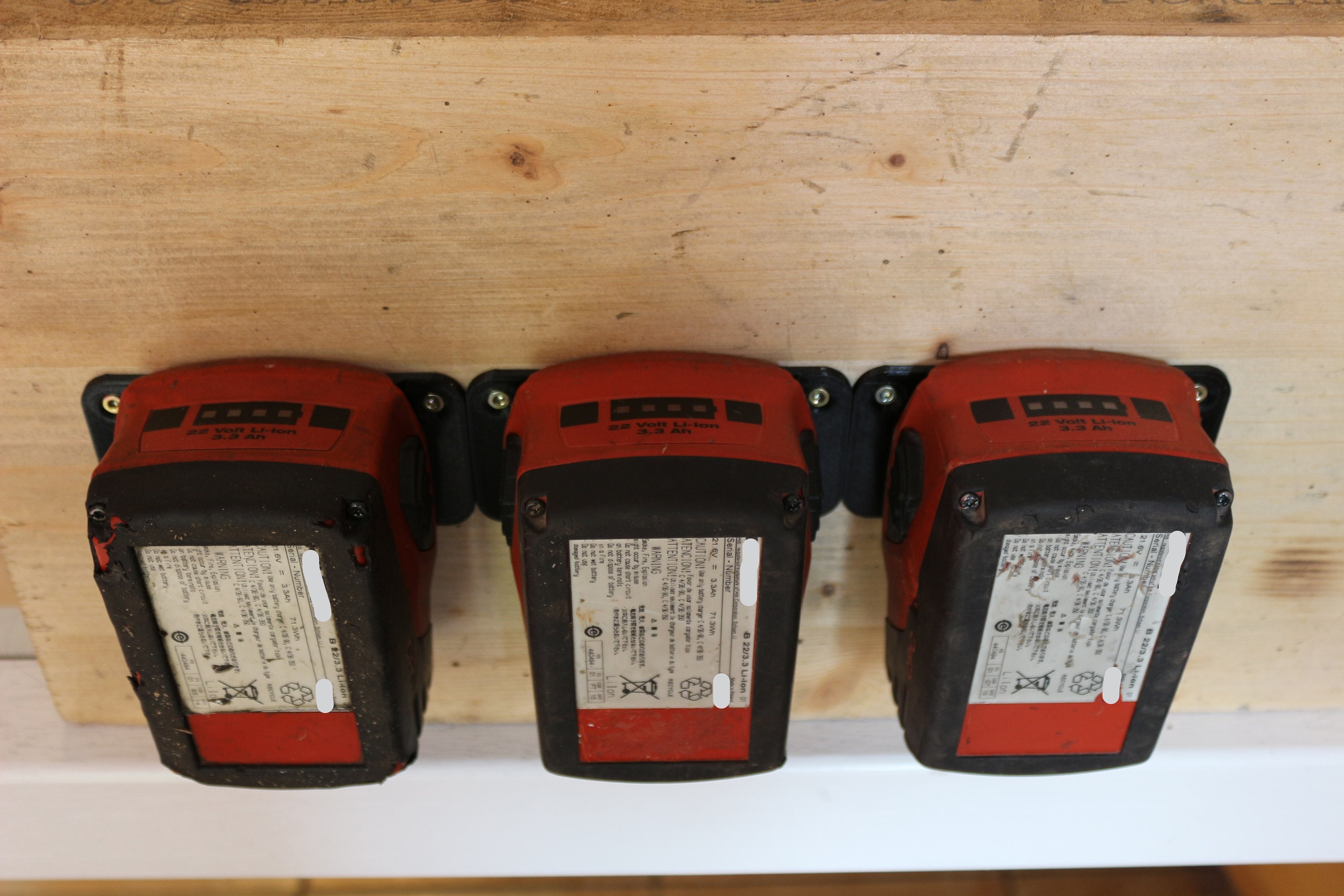 Automatisch Platteland filosoof Hilti Battery Wall Mount 22V B22 Accu Wall Mount Battery - Etsy