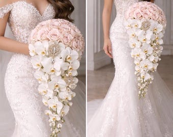 Bouquet de mariée cascade d'orchidées et de roses Composition florale élégante pour votre journée spéciale