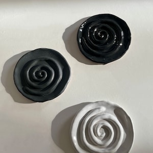 Spiralformad smyckesfat