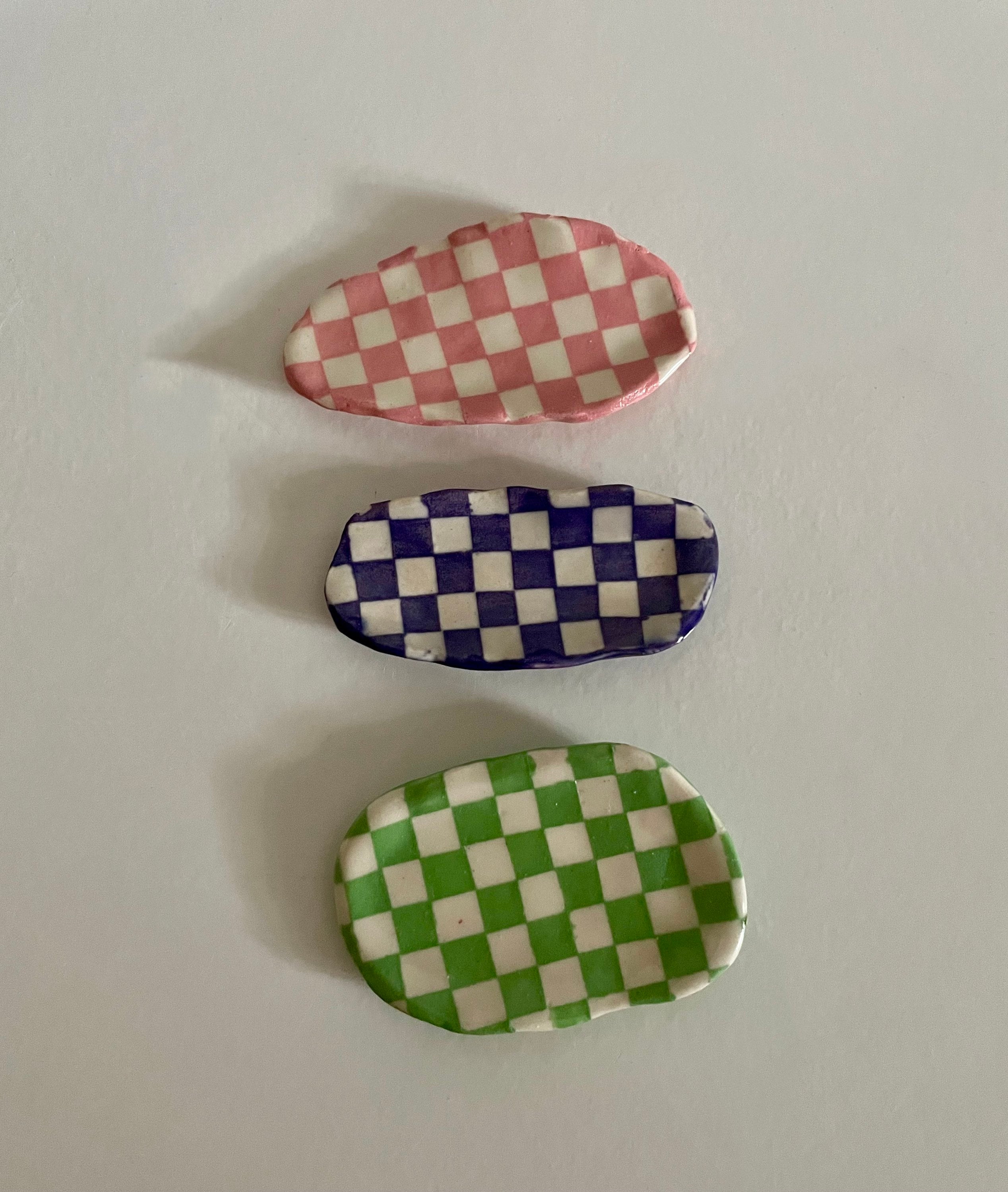 Mini plateau décoratif fait main en céramique à carreaux