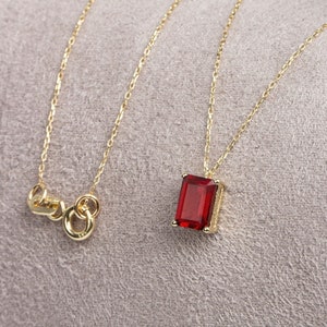 14K Solid Gold Rectangle Garnet Necklace, Minimalist Necklace, Garnet Necklace, January Birthstone Necklace, Rectangle Necklace,Gift Jewelry