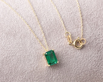 Smaragd 14K Solid Gold Rechteck Halskette, Minimalistische Halskette, Mai Birthstone Halskette, Muttertags- oder Weihnachtsgeschenk, Geschenkschmuck