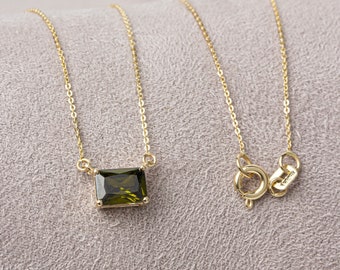 14K Solid Gold Peridot Necklace: Horizontal Rectangle, August Birthday Gift, Double Link, Perfect Gift for Mother's Day - Girlfriend - Wife