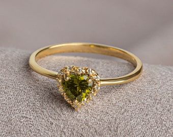 Real Diamond Heart Peridot Ring 14K Solid Gold, Birthstone  Heart Ring, Perfect Gift for Mother's Day - Girlfriend - Wife