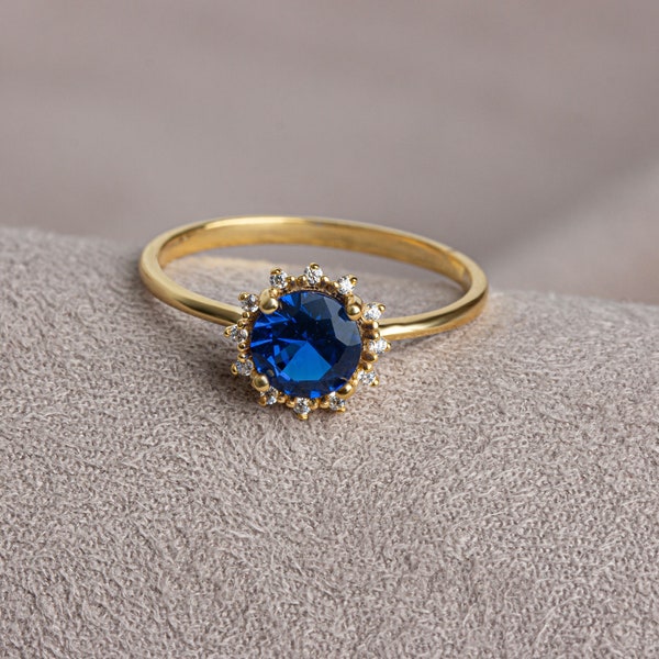 Real Diamond Round Sapphire Ring 14K Solid Gold, Birthstone Ring with diamonds around, Perfect Gift for Mother's Day - Girlfriend - Wife