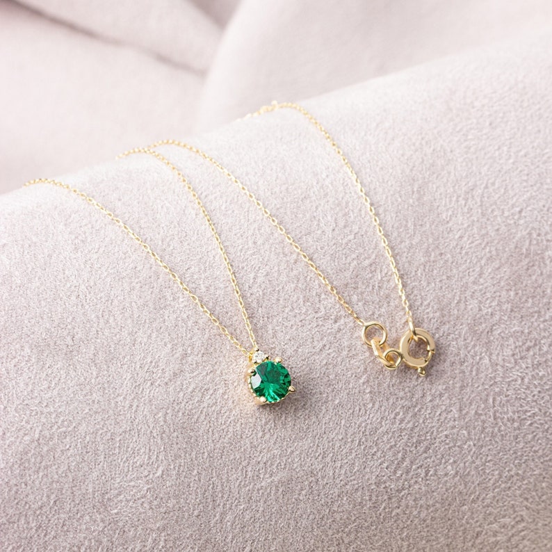 Real Diamond Round Emerald Necklace, 14K Solid Gold Minimalist, Birthstone Necklace, Perfect Gift for Mother's Day Girlfriend Wife image 2