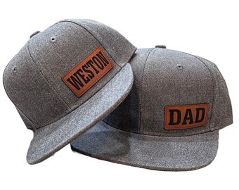 Aangepaste Daddy & Me hoeden/peuter kind baby kinderen baby volwassen pet/aangepaste platte rekening/snapback/gepersonaliseerde naam/matching/Vaderdag/verjaardag