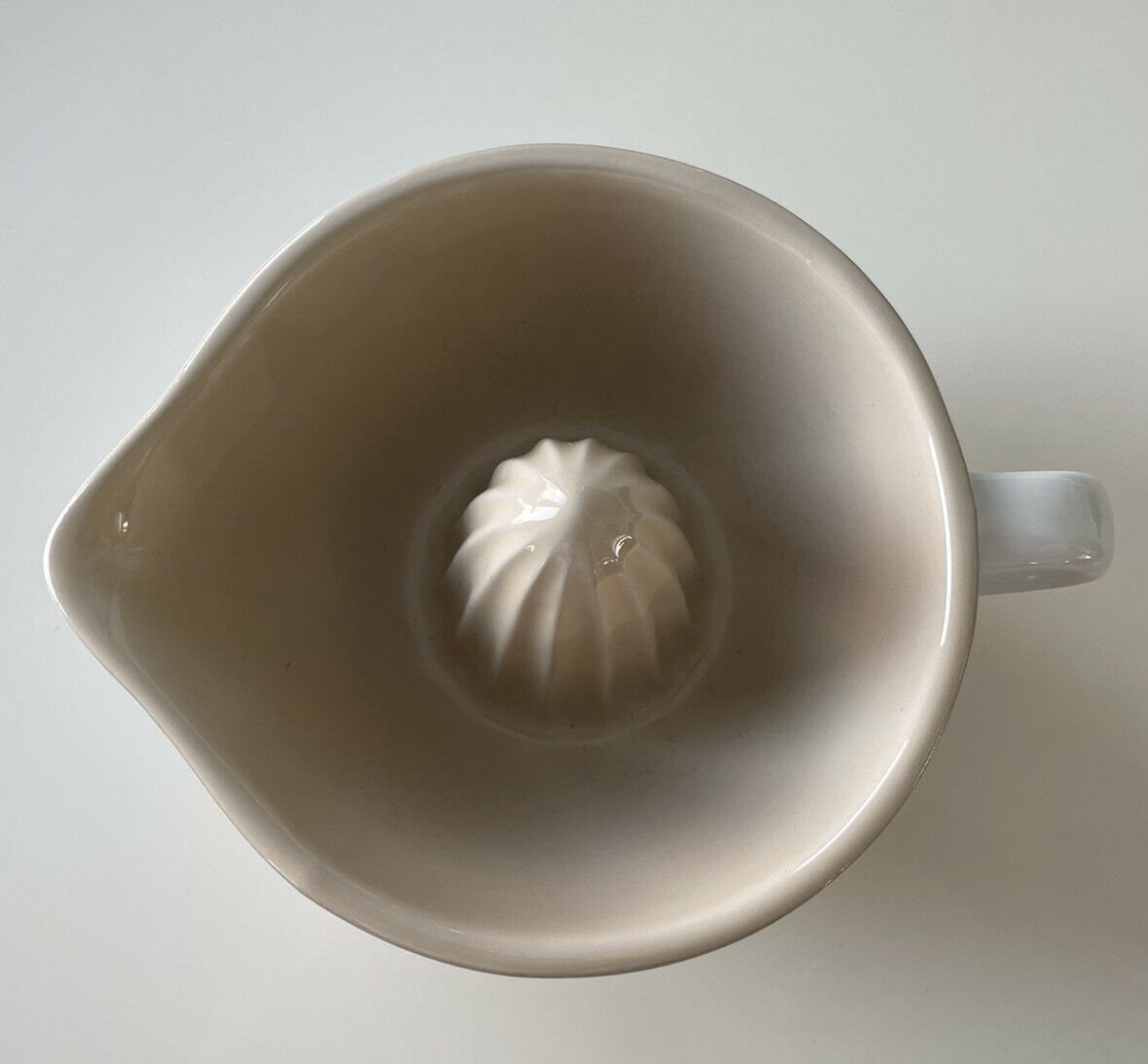 Le Creuset White Citrus Juicer Lemon Orange Squeezer Brand New Etsy