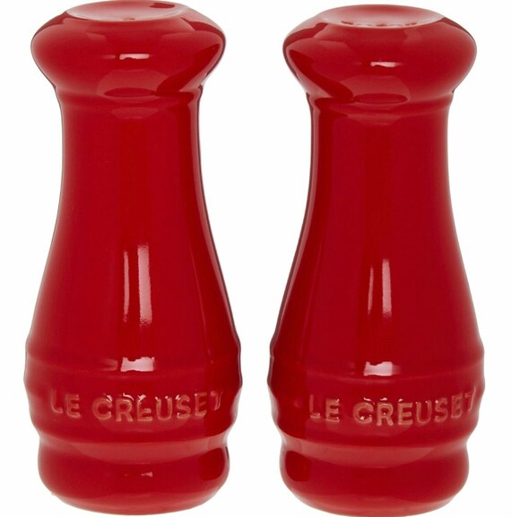 le creuset salt and pepper caps