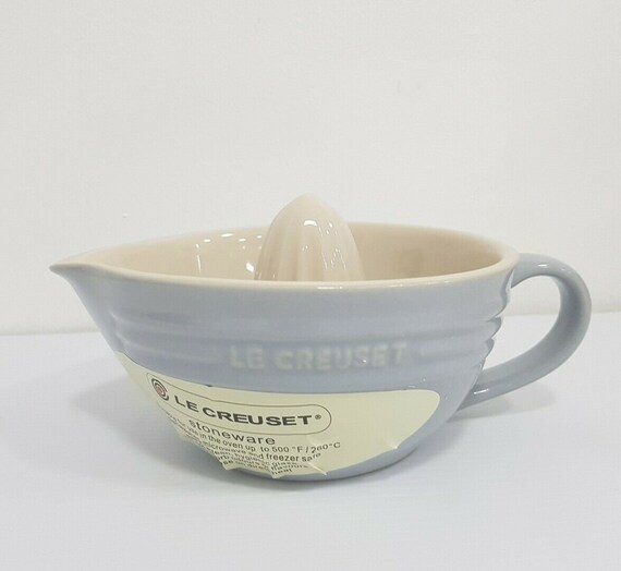 Le Creuset Citrus Juicer Reamer Squeezer Light Grey 16oz Etsy UK