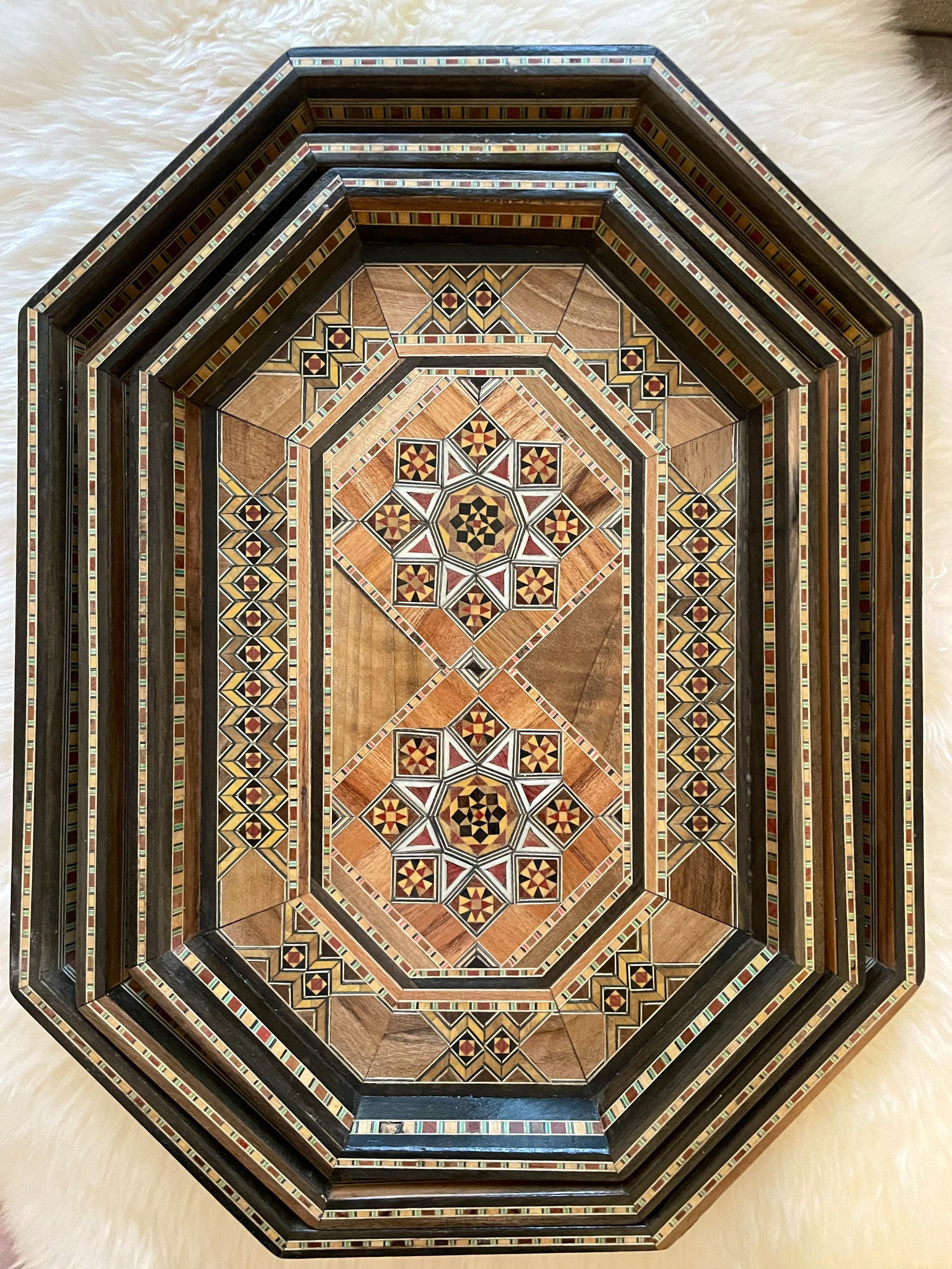 Plateau de thé/café fait à la main, cadeau, plateau en mosaïque en bois, décoration de table, , cadeau pour la famille/les amis
