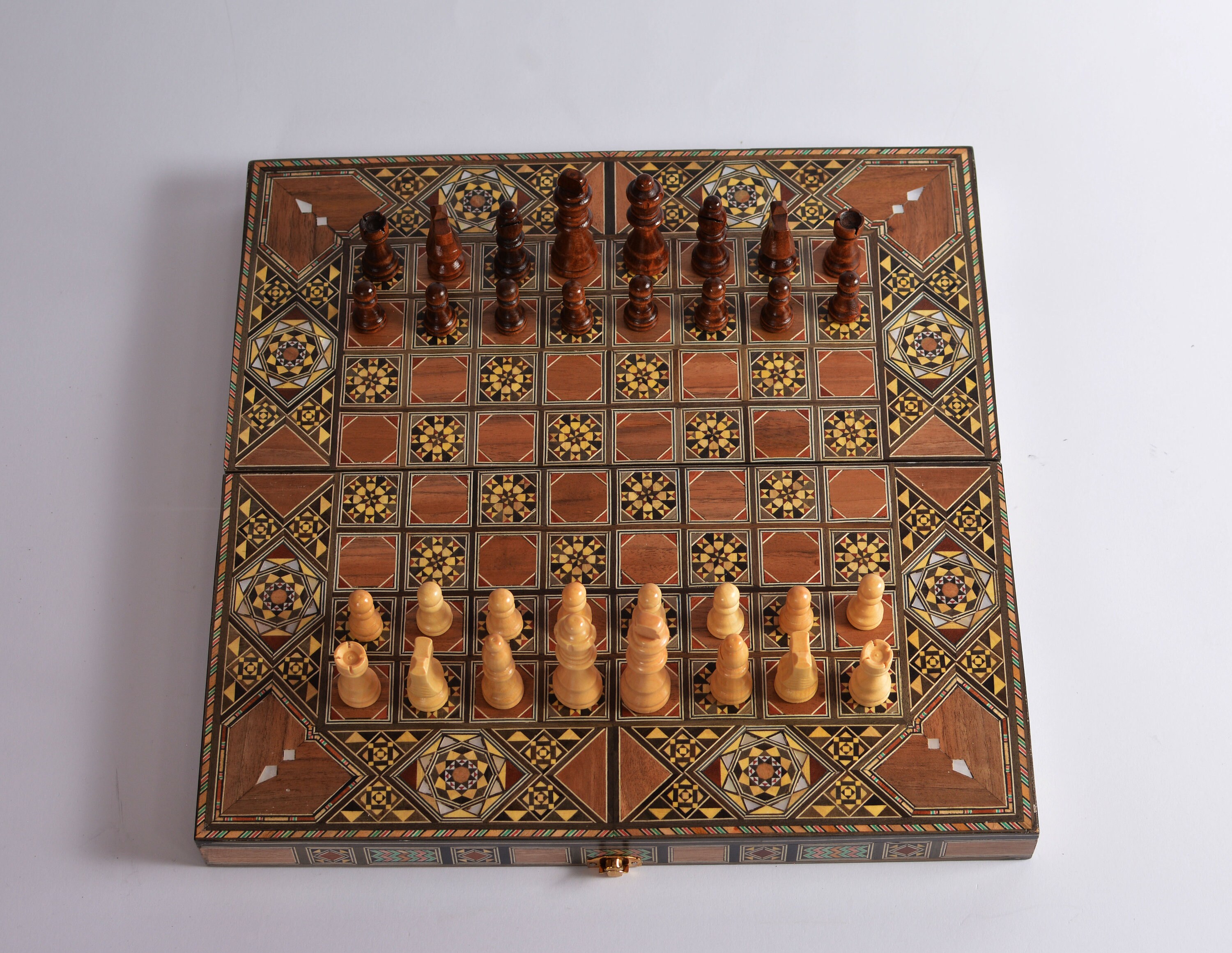 Jeu D'échecs Et Backgammon En Bois De Luxe – Pliable – Trademark Games – Marron
