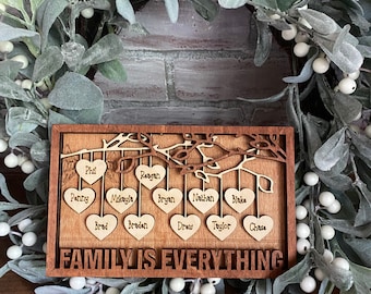 Personalized Family tree frame sign, custom family tree sign, hanging hearts family tree, custom wooden family sign