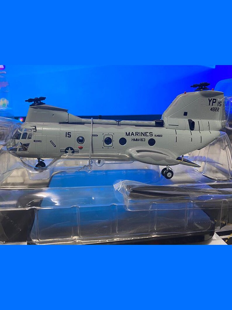 Casting Small Hand CH46 Helicopter Ratio 172 Plastic Model Toy Gift