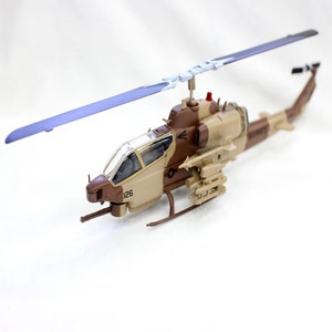 Diecast AH-1W Militarized Combat Cobra Helicopter Plastic Model 1:72 Scale Toy Gift Collection Simulation Display Decoration