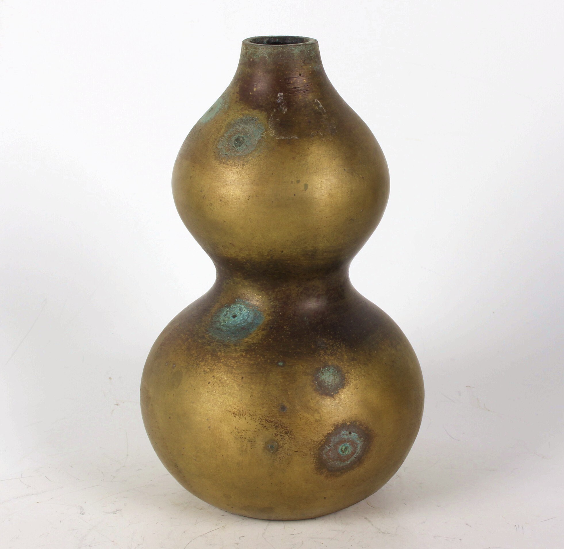 Folk collection made by hand brass gourd statue