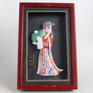 Hand-painted lacquer mask of Wang Zhao Jun statue