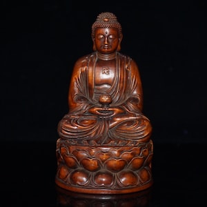 Eine volkstümliche Sammlung handgeschnitzter Buchsbaum Buddha Statuen