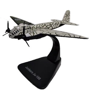 World War II Aircraft Model German Juncker JU-188 Model 1:144 Scale Toy Gift Collection Simulation Ornament Men&#39;s Gift