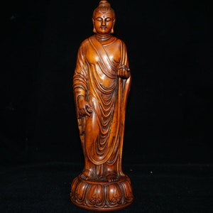 Eine volkstümliche Sammlung handgeschnitzter Buchsbaum Buddha Statuen