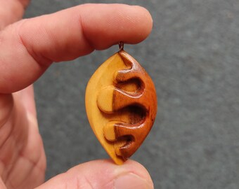 Wooden Necklace-Hand Carved-Eco Friendly-Wood Carving Pendant for Her-Statement Necklace-Organic-Natural-One of a Kind-Unique-Wood Pendants