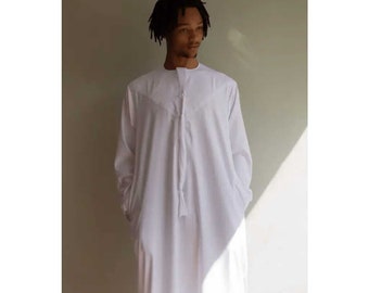 The Essential Emirati Thobes Collection