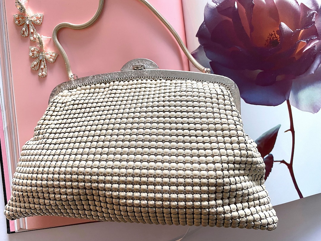 Vintage oroton glomesh bags hotsell