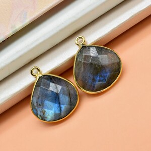 Natural Labradorite 14mm Heart shape Single bail charm,Labradorite Faceted Bezel Link Connector,Labradorite Heart Shape bezel PendantJewelry