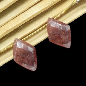 Natural Strawberry Faceted 12x18mm Rhombus Shape Gemstone Briolettes,Strawberry Gemstone Beads,Strawberry calibrated Briolettes,Jewelry Gift