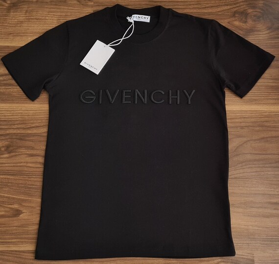 givenchy vintage t shirt