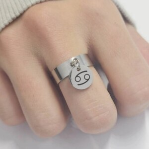 Customizable stainless steel ring with adjustable round medal Christmas gift idea Women's jewelry Charm pendant ring image 4