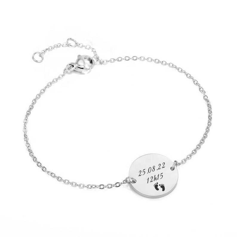 Bracelet médaille personnalisé à graver avec chaîne fine acier inoxydable, Bracelet nom, Cadeau femme, Cadeau maman, Cadeau Saint Valentin image 5