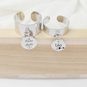 Personalized medal ring, Customizable charm pendant ring, Personalized ring for mom, birth gift, Gift for her
