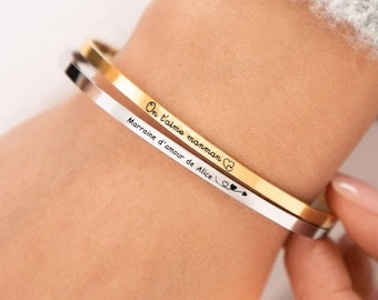 Women's bangle bracelet with personalized message engraving, women's first name bracelet, personalized jewelry, mother's day gift, godmother gift