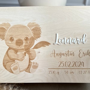 Caja de recuerdos XL Bebé Koala de madera caja de madera personalizada para el bebé con nombre acrílico y fechas grabadas