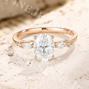 Oval cut Moissanite Engagement Ring | Unique Moissanite Ring Rose Gold | Marquise Diamond Ring | Matching Ring | Anniversary Promise Ring