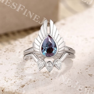 Vintage Alexandrite Engagement Ring set | Pear Alexandrite Solitaire Ring | Angel Wings Ring | 14k White Gold Moissanite Band | Bridal Ring
